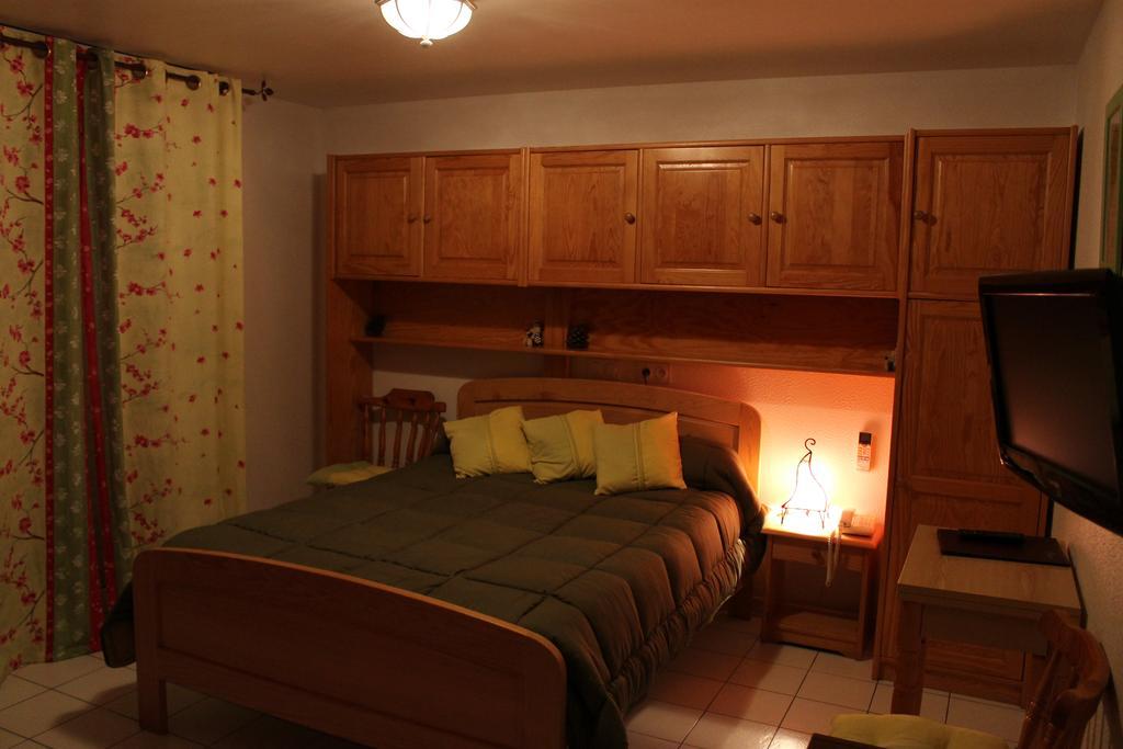 Hotel De La Pomme De Pin Vieux-Boucau-les-Bains Zimmer foto